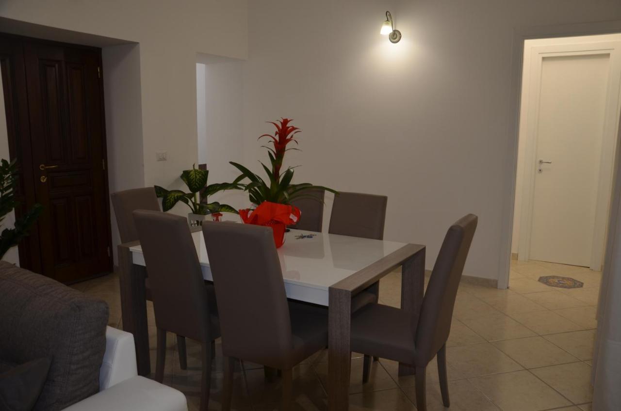 La Tana Delle Lepri Acomodação com café da manhã Morolo Exterior foto